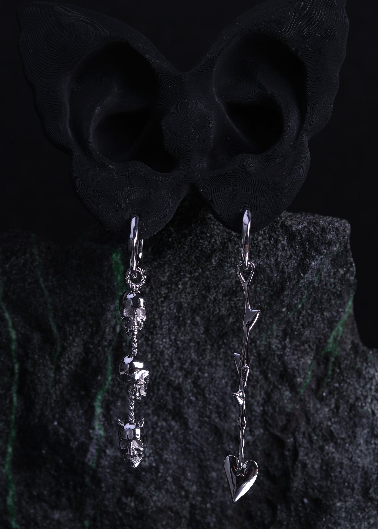 3 SKULLS Pendant