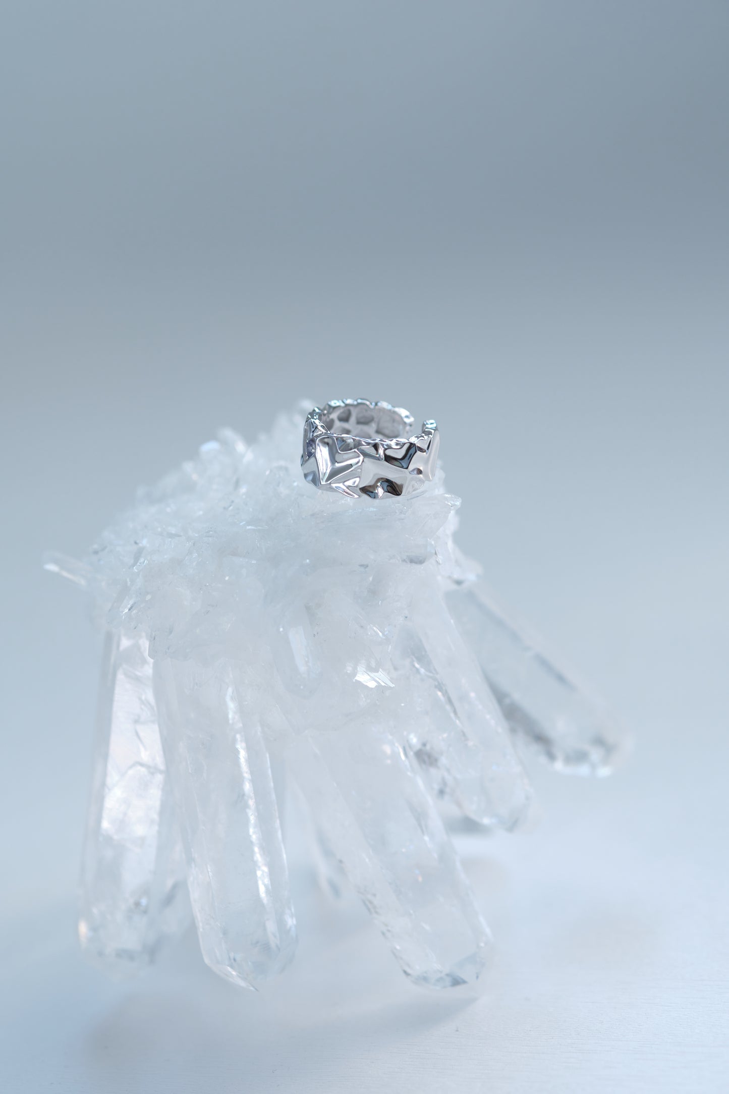 HeartHammer Ring (Iolite)