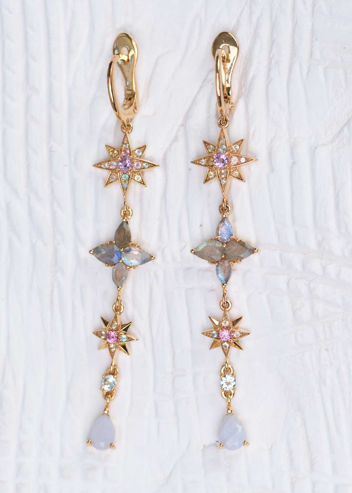 Velesa Peruna DANGLE Stellar Gold