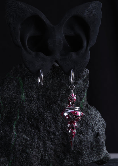 SOLID OF REVOLUTION magenta Pendant