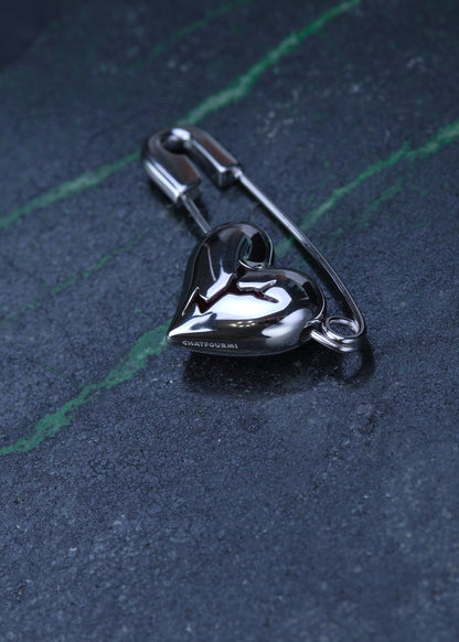 SAFETY PIN Earring with CRACKED HEART Charm