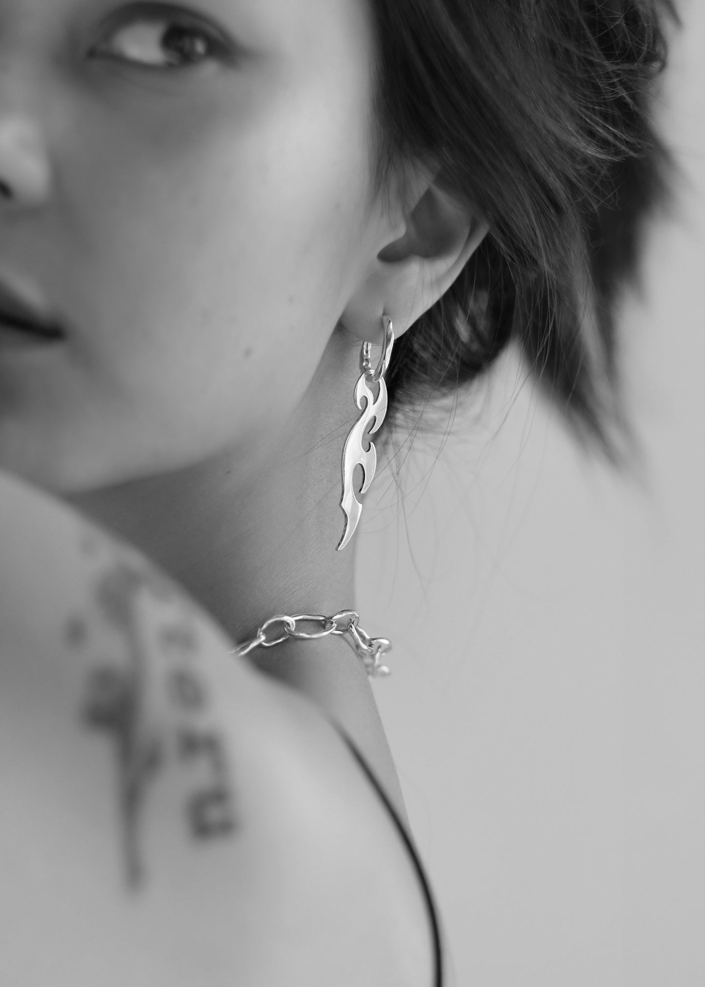 BASE Hoop + TRIBAL TATTOO Anhänger