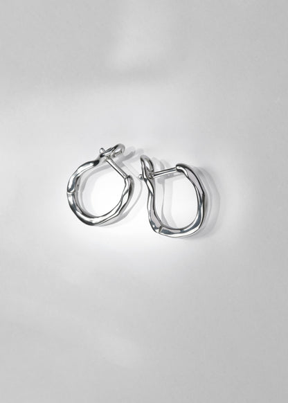 BASE Hoop Ohrringe