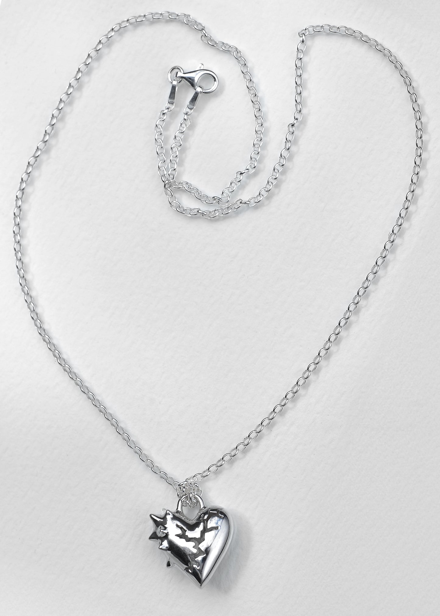 CRACKED HEART SPIKED Pendant with Chain