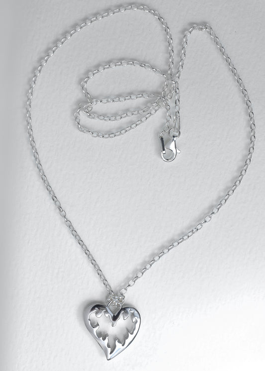 HEART ON FIRE Anhänger mit Kette