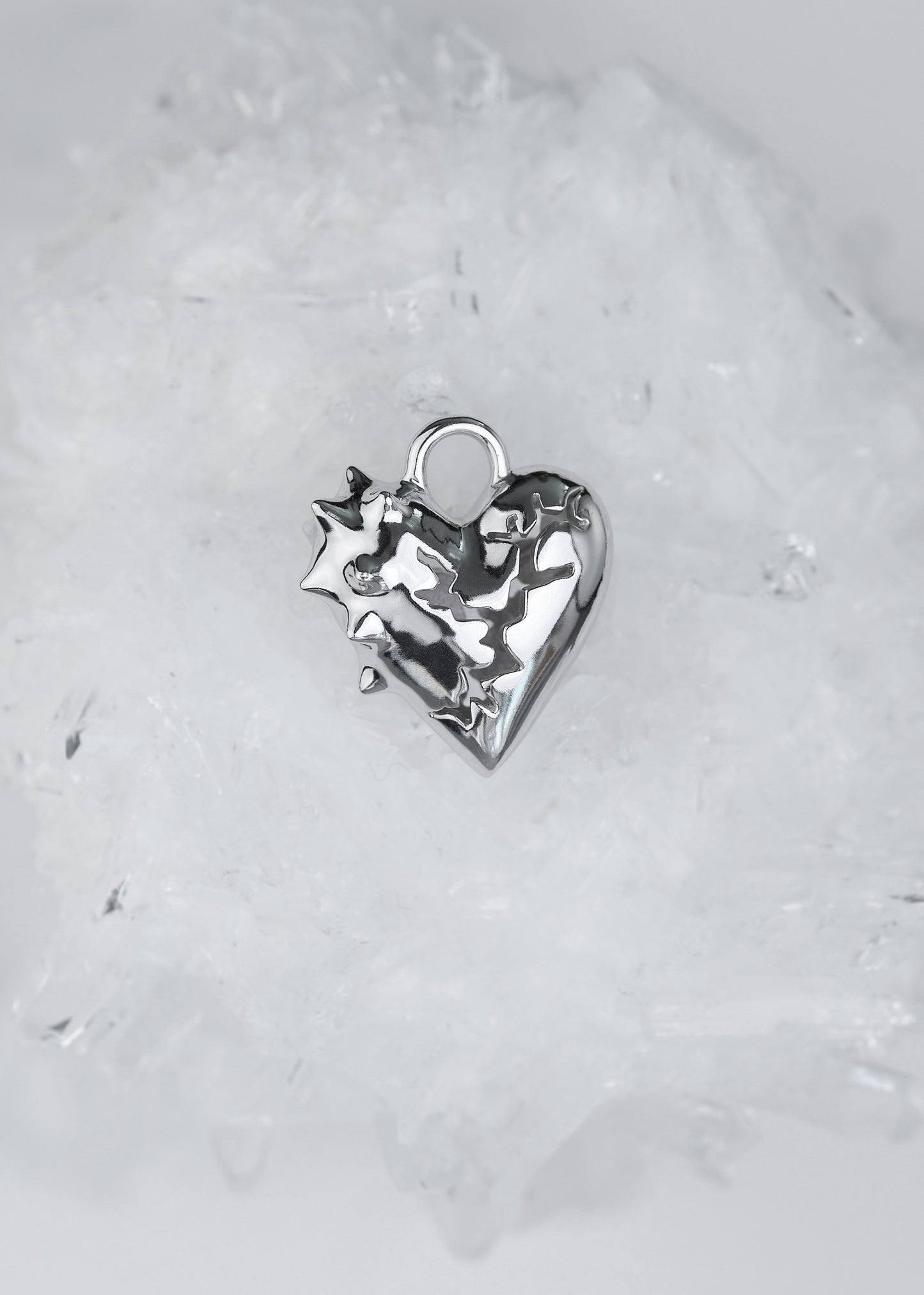 CRACKED HEART SPIKED Anhänger