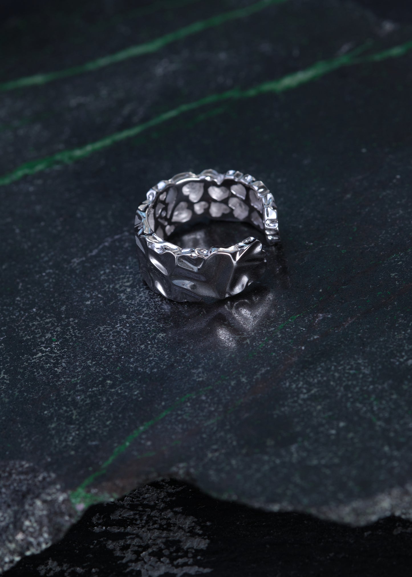 HeartHammer Ring (Ruby)