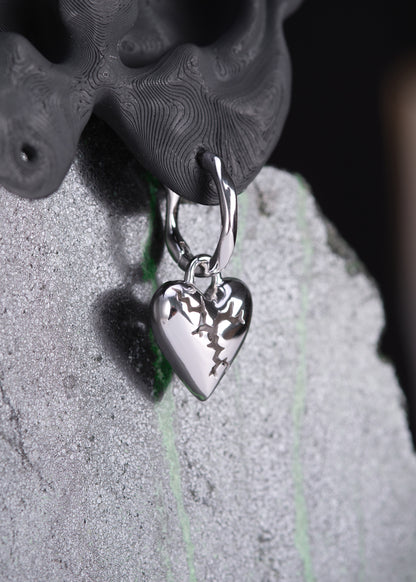 CRACKED HEART Pendant