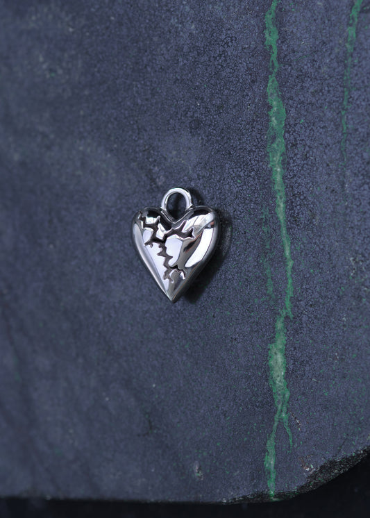 CRACKED HEART Pendant