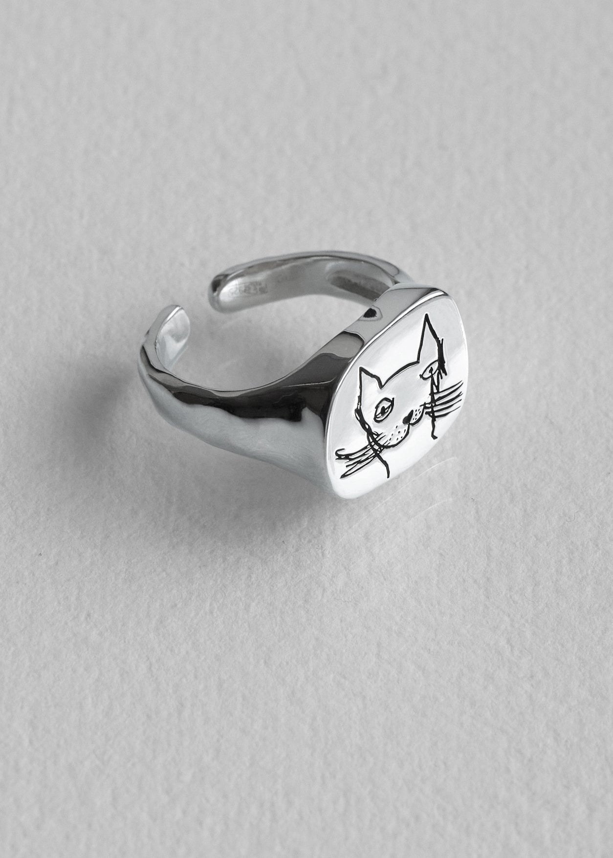 Sneaky Kitty N2 "Inner Child" Kollektion