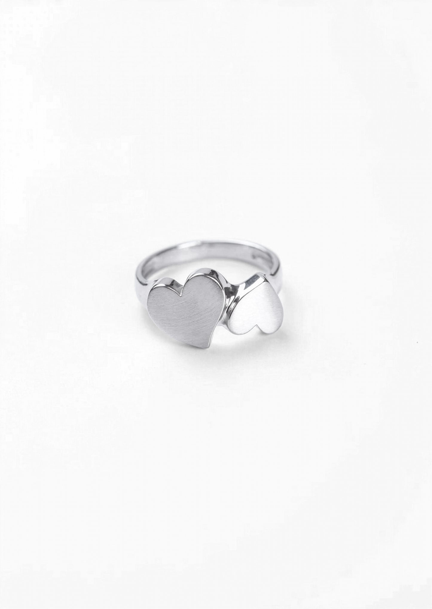 BEATING TOGETHER Ring