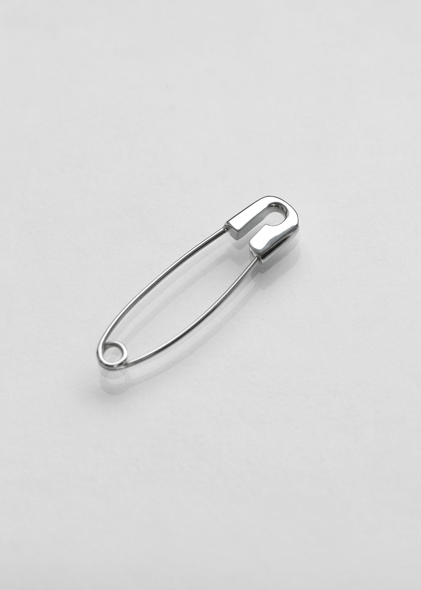 SAFETY PIN Ohrring