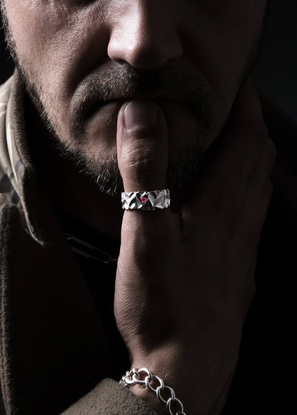 HeartHammer Ring (Ruby)